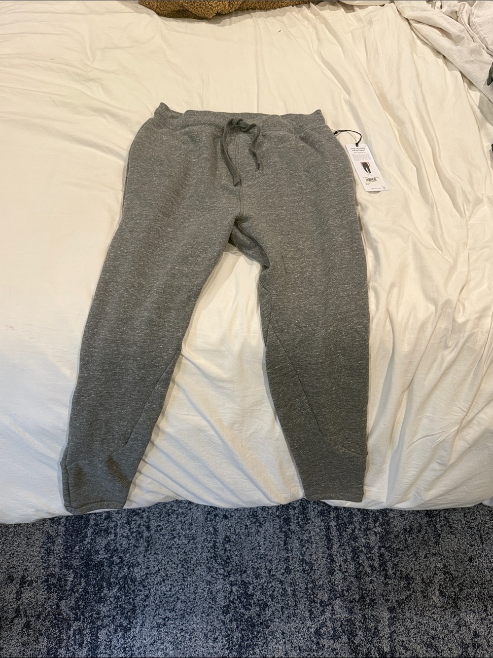 Alo men’s gray sweatpants
